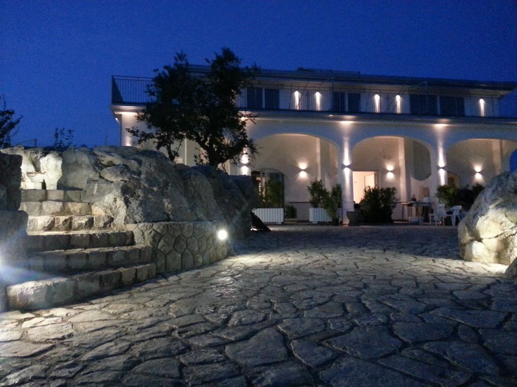 Hotel Casacolarusso Massa Lubrense Exterior foto
